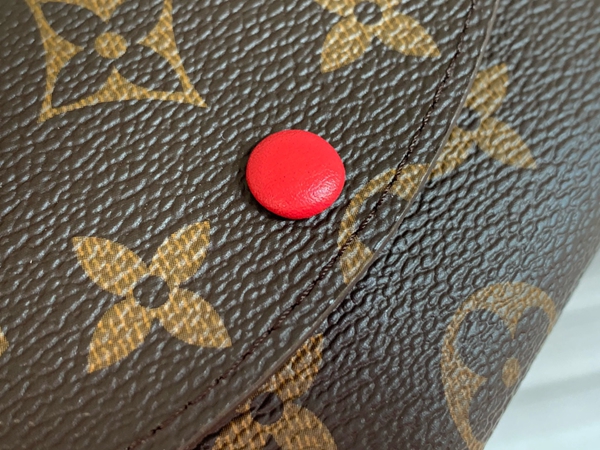 LVコピーウォレット全体デザイン